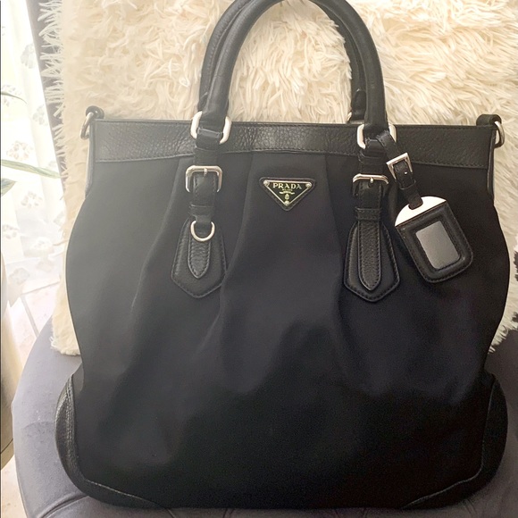 Authentic Prada Satchel Bag in Very Good Condition - Picture 6 of 14